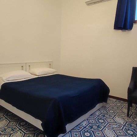 Villa Mary - Apartments Trani Cameră foto